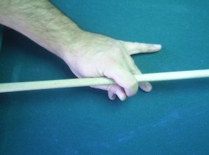 billiards instruction tripod bridge top view